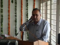 Honourable Minister shri Saurabh Patel addressing college staff, students and farmers at inaugural ceremony